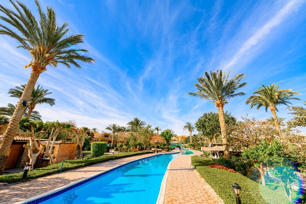 Golden Beach Resort Hurghada Bagian luar foto