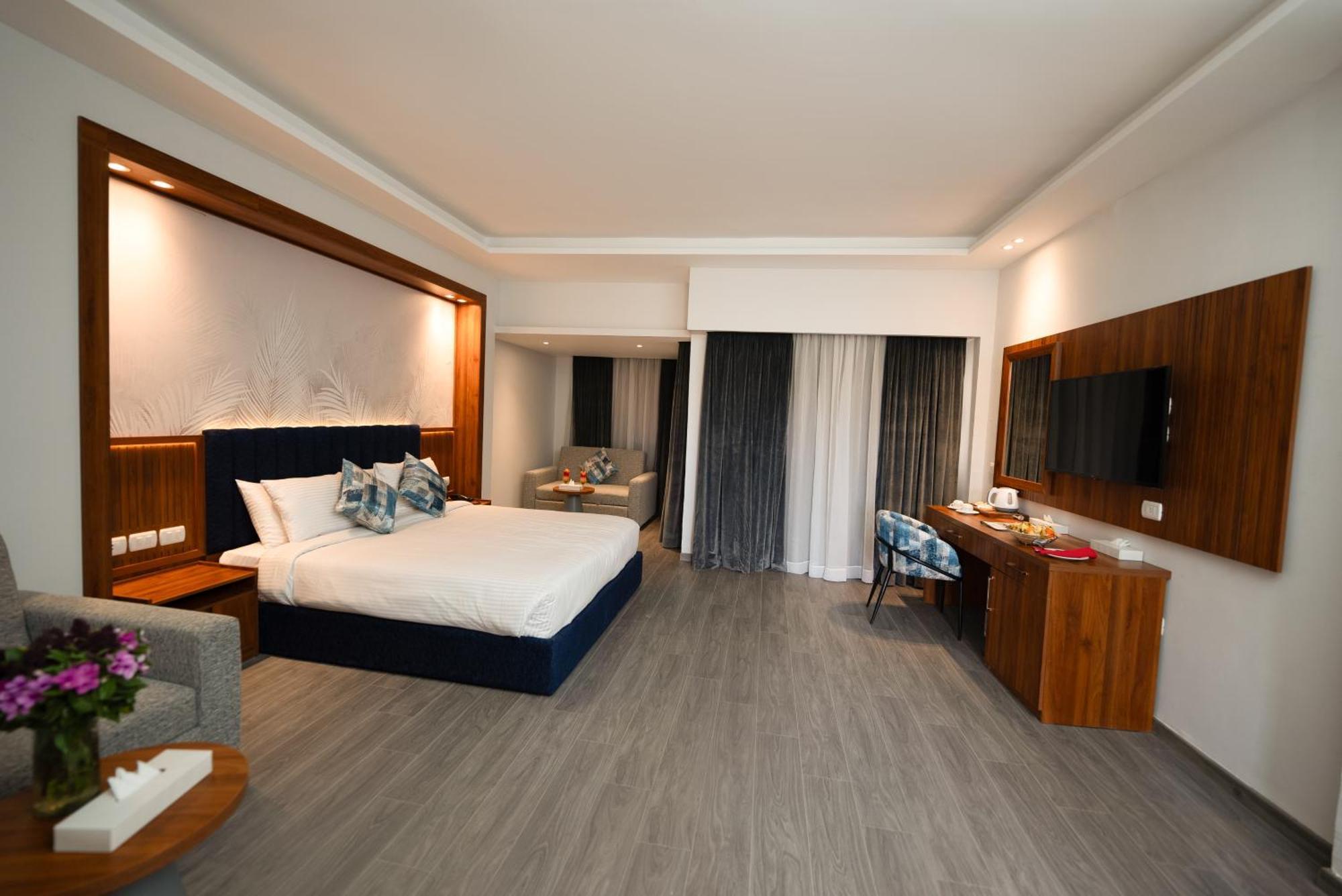 Golden Beach Resort Hurghada Bagian luar foto